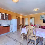 Gracije By Interhome Casa vacanze *