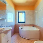 Gracije By Interhome Casa vacanze Mednjan