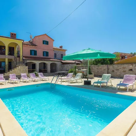 Casa vacanze Gracije - Voj515 By Interhome