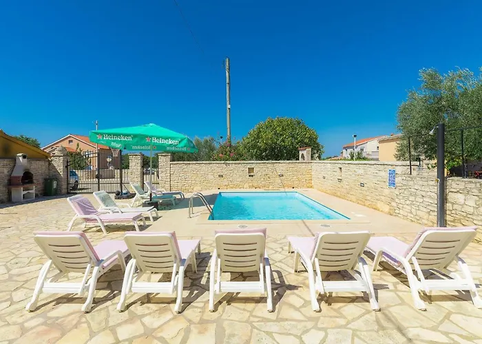 Gracije By Interhome Casa vacanze Mednjan